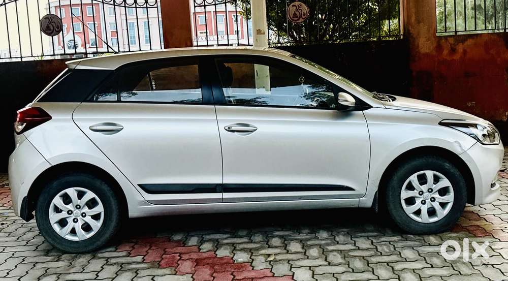 Hyundai Elite I20 Sportz Plus, 2015, Petrol