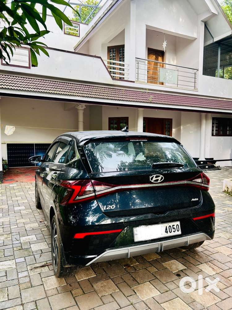 2024 Hyundai I20 Asta Ivt Automatic L Extended Warranty Till 2029