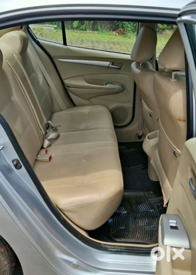 Honda City 1.5 V At, 2011, Petrol