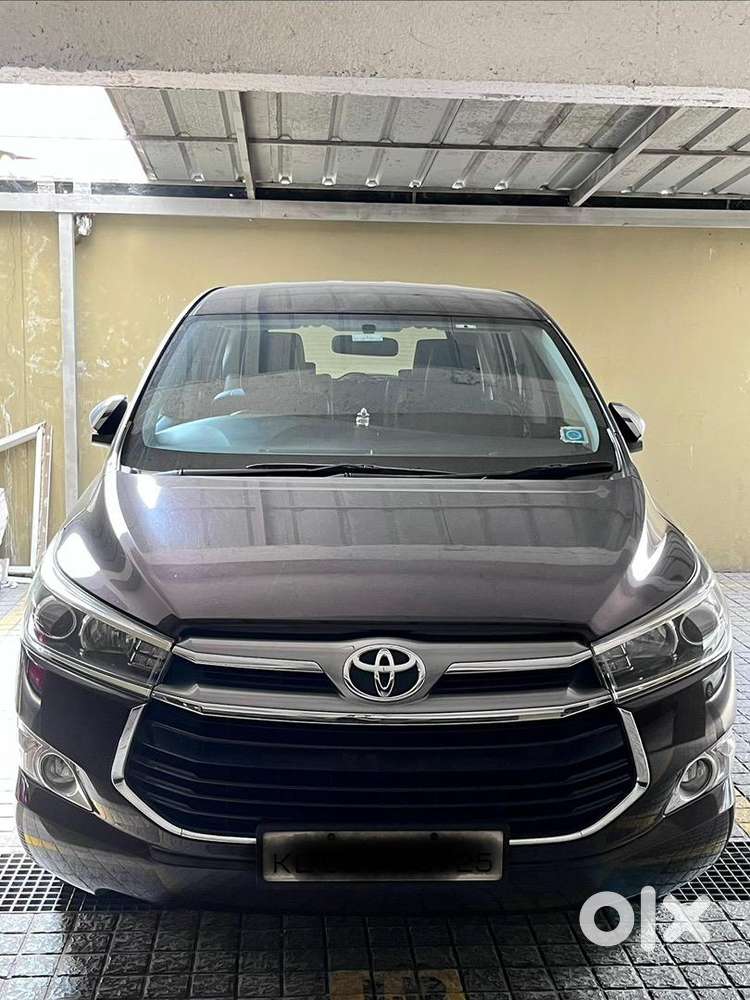 Toyota Innova Crysta 2.4 Zx (mt)2017 Diesel 58000 Km Driven