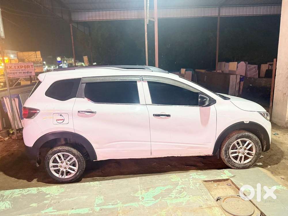 Renault Triber 2022 Petrol 99450 Km Driven