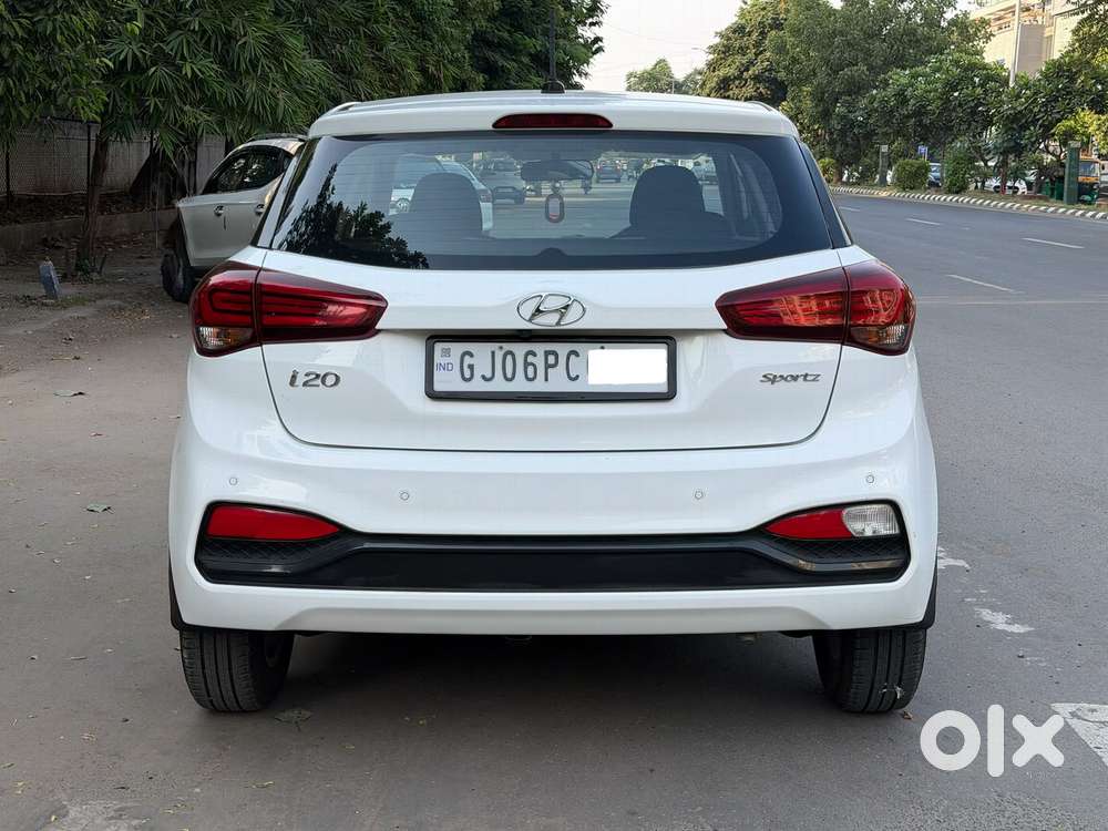 Hyundai I20 Sportz Plus, 2020, Petrol