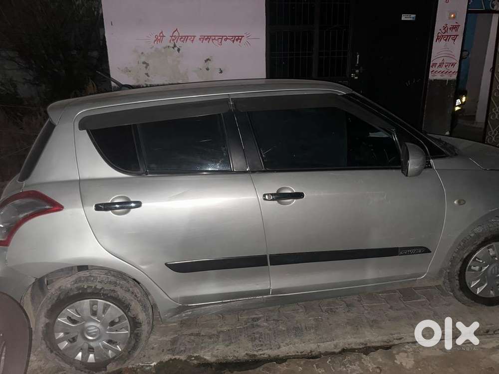 Maruti Suzuki Swift 2016 Petrol 80000 Km Driven