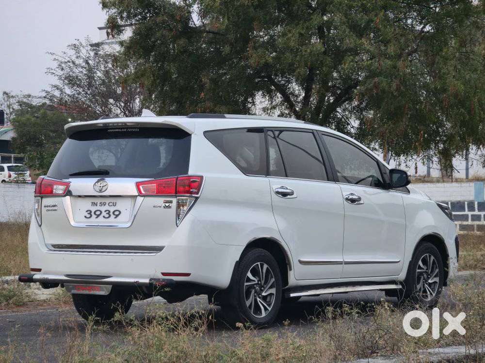Toyota Innova Crysta 2.4 V, 2022, Diesel