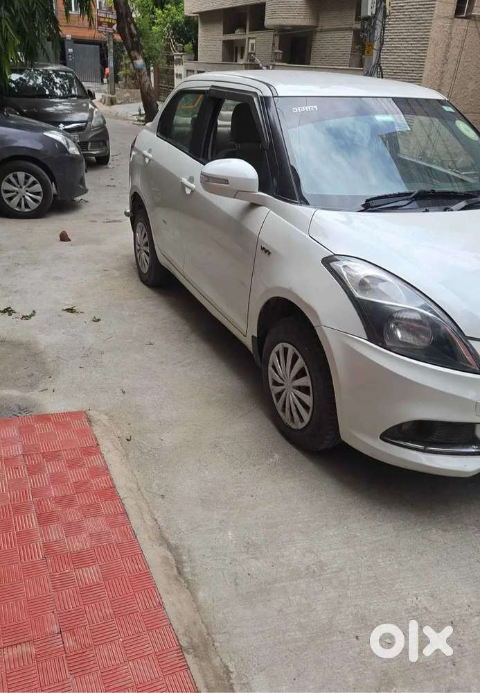 Maruti Suzuki Swift Dzire 2017 Petrol Well Maintained