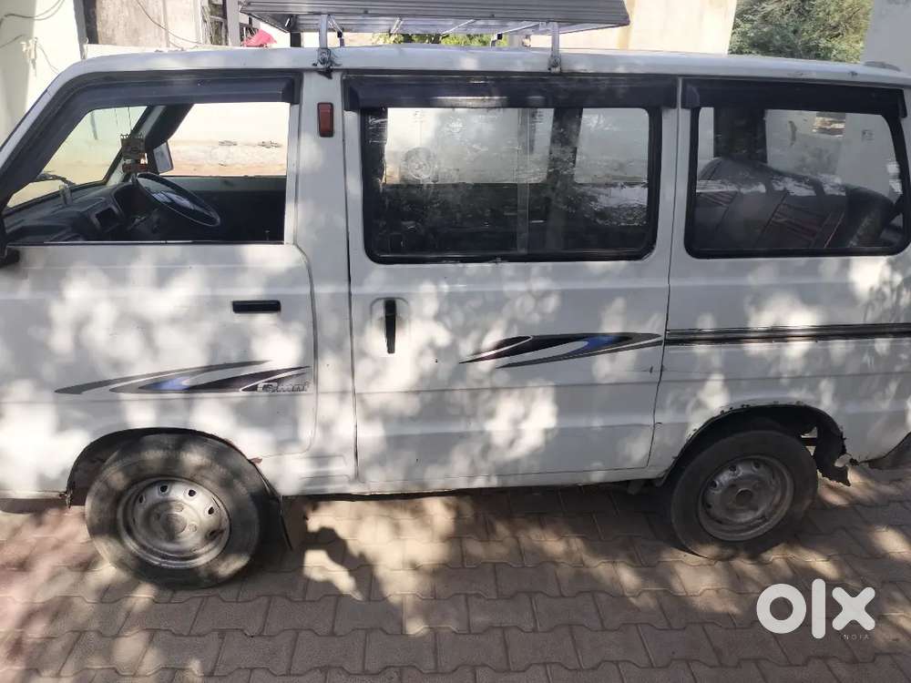 Maruti Suzuki Omni 2013