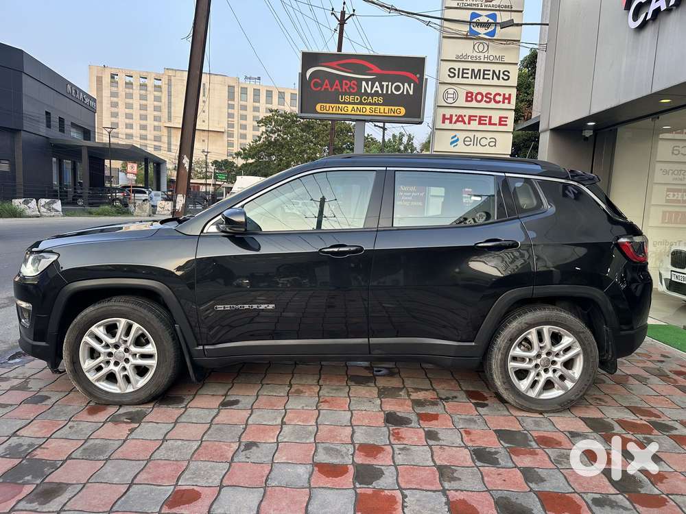 Jeep Compass 2.0 Limited Option Black, 2018, Diesel