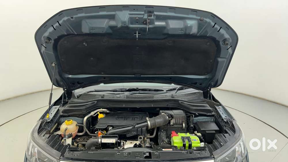 Mahindra Xuv300 W8 Amt Optional Diesel, 2022, Petrol