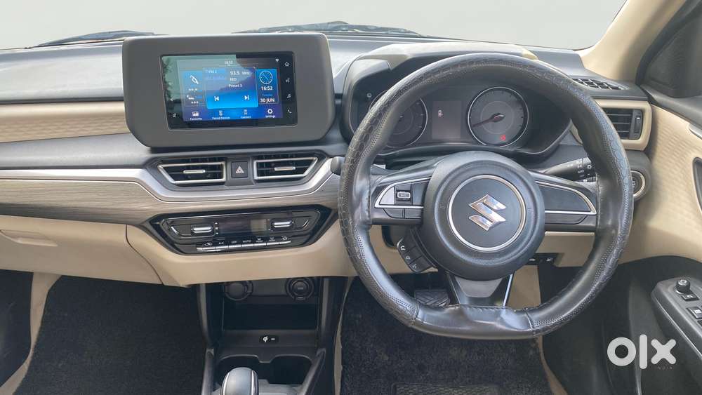 Maruti Suzuki Swift Dzire Amt Zxi, 2025, Petrol