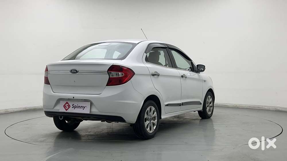 Ford Figo Aspire Titanium, 2015, Petrol