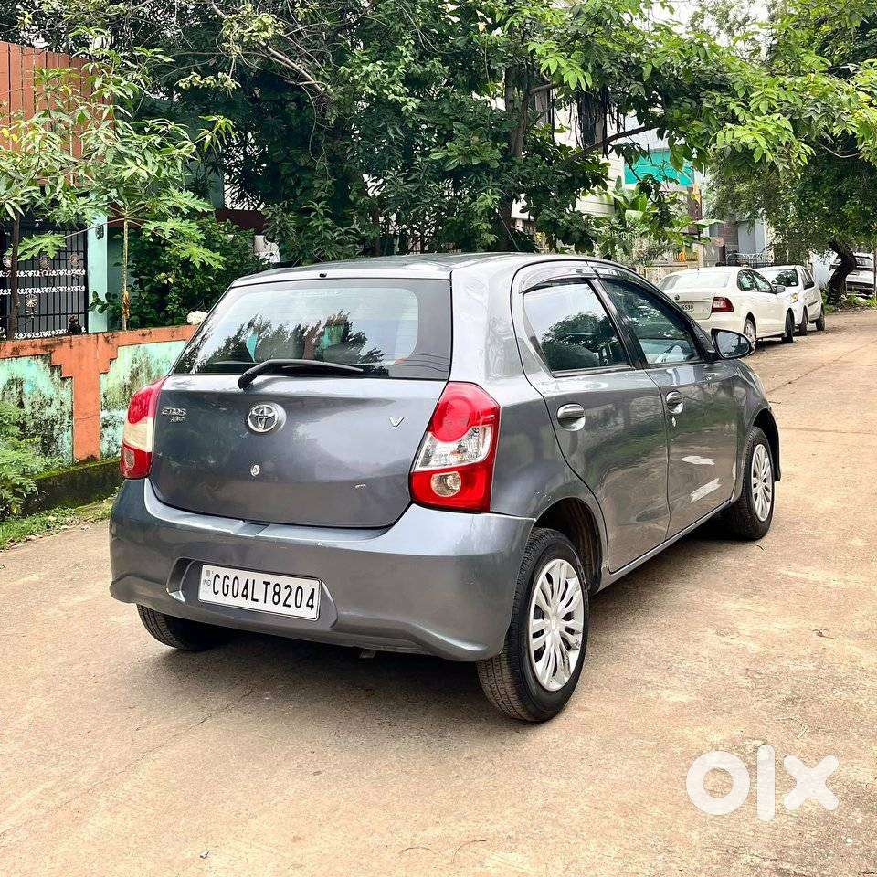 Toyota Etios Liva 1.2 V, 2017, Petrol
