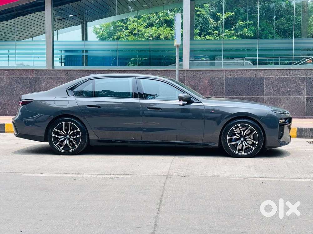 Bmw 7 Series 740i M Sport Petrol Automatic, 2023, Petrol
