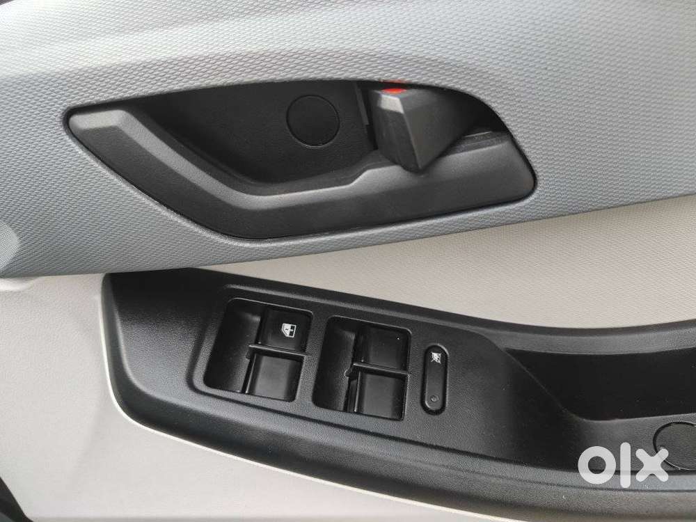 Tata Tiago 1.2 Revotron Xt Cng, 2025, Cng & Hybrids