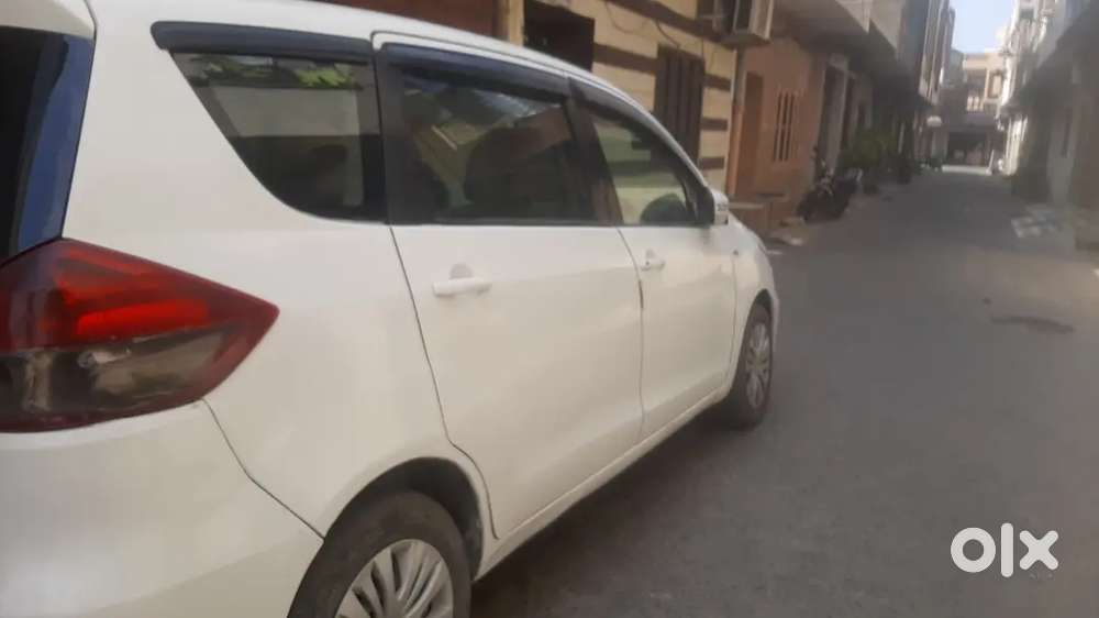 Maruti Suzuki Ertiga Vdi 2017