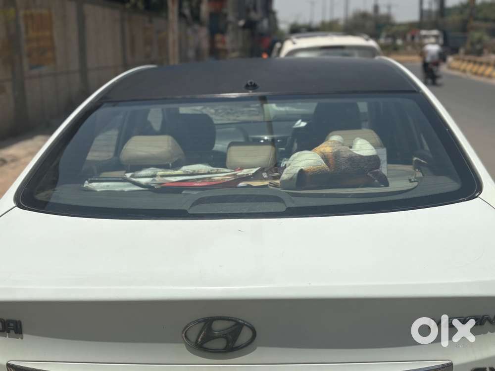 Hyundai Verna Automatic Very Less Driven Petrol Automatic