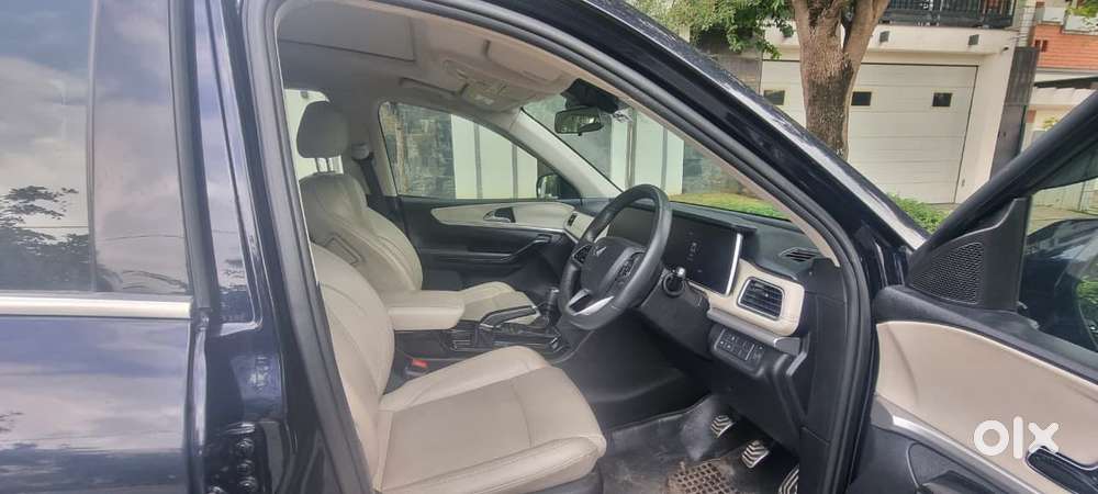 Mahindra Xuv700 2.2 Ax 7 Diesel Mt Str, 2022, Diesel