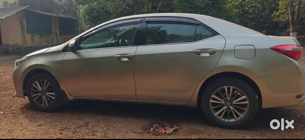 Toyota Corolla Altis 2014