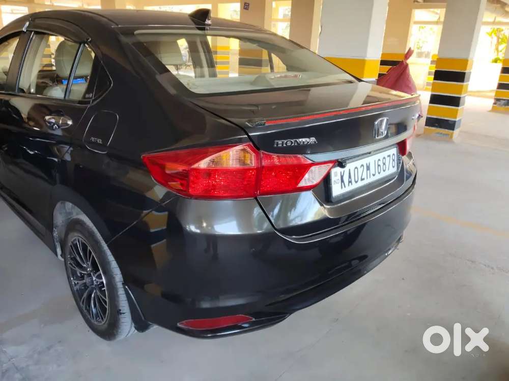 Honda City Automatic With Sunroof