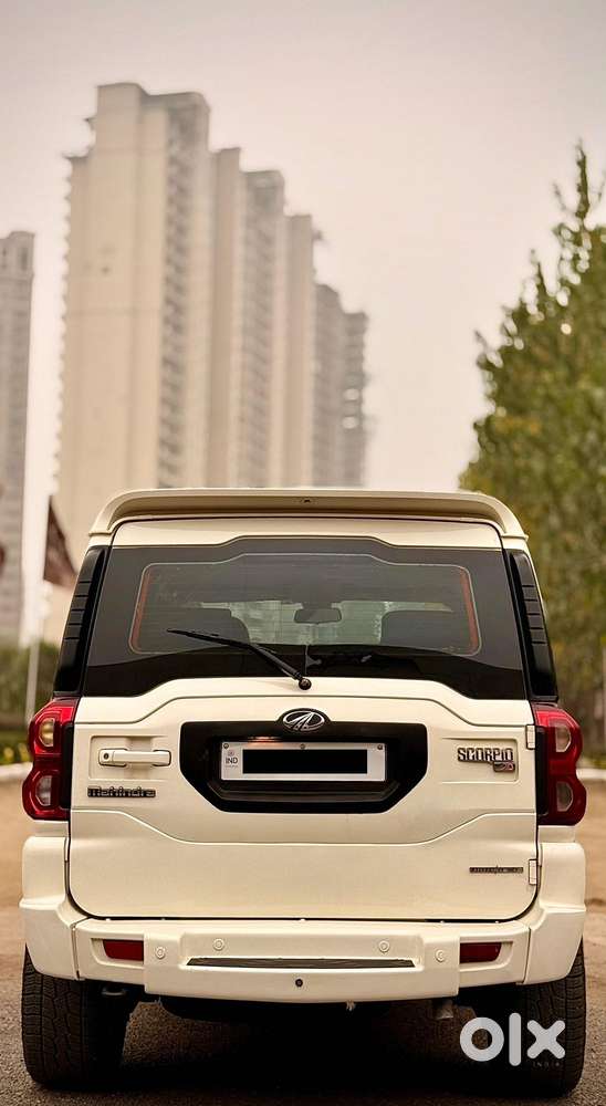 Mahindra Scorpio S10, 2017, Diesel