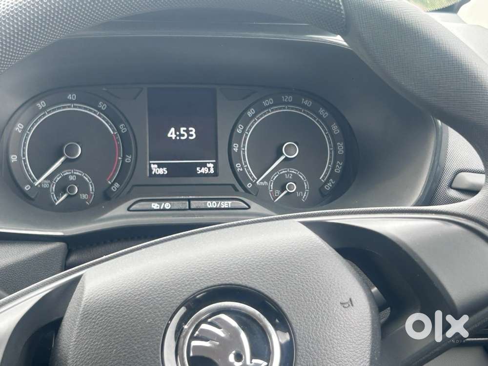Skoda Kylaq Classic Petrol Manual 2026