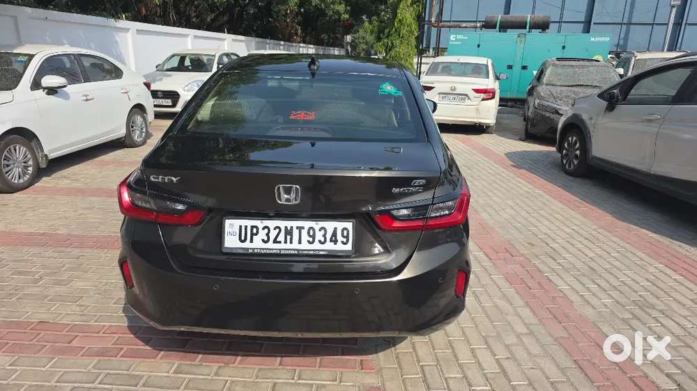 Honda City Zx 2022 Petrol 36000 Km Driven