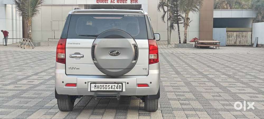 Mahindra Tuv 300 T10 Dual Tone, 2018, Diesel