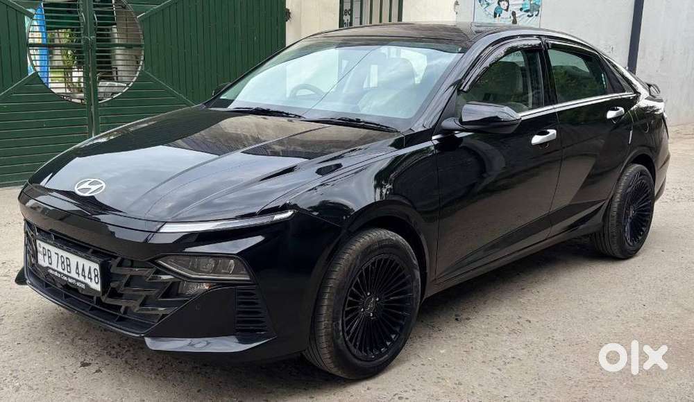 Hyundai Verna, 2025, Petrol