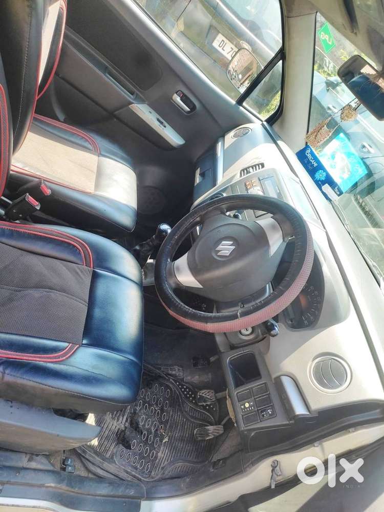 Sliver Wagonr Car 2011 In Mint Condition Maruati Suzuki