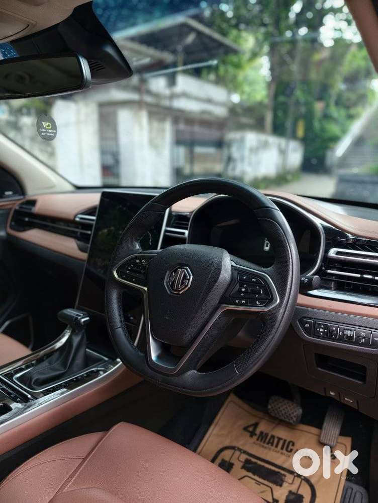 Mg Hector Plus Savvy Pro 1.5 Turbo Petrol Cvt 6 Str, 2024, Petrol