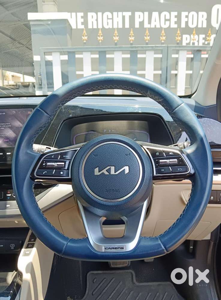 Kia Carens 1.4 Luxury Plus Dct 7 Str, 2022, Petrol