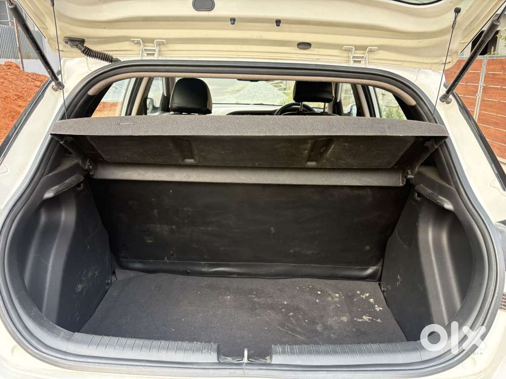 Hyundai I20 2015-2017 Sportz 1.2, 2017, Petrol