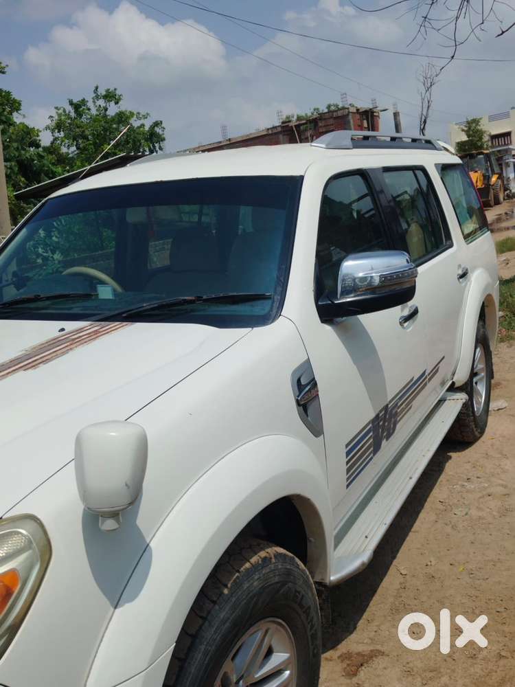 Ford Endeavour Diesel 2011