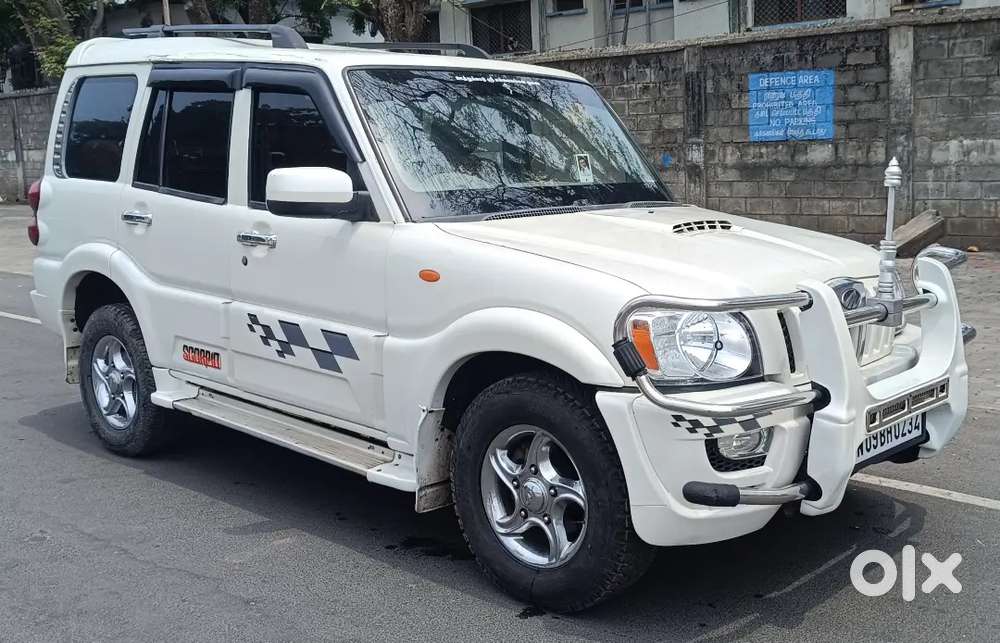 Mahindra Scorpio 2010 Diesel Manual