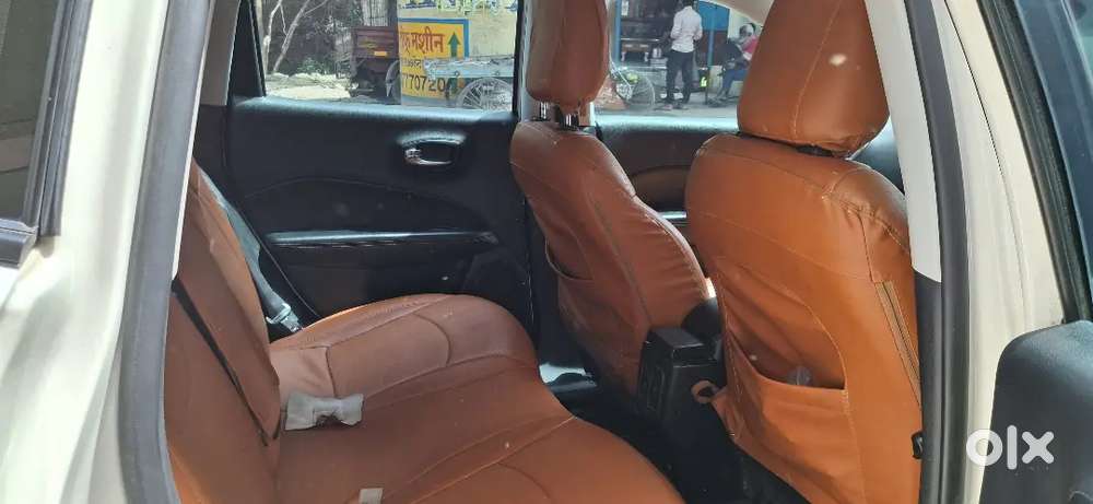 Jeep Campus Sports Plus