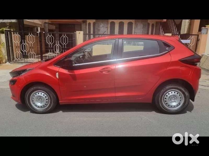 Tata Altroz Xe Petrol, 2021, Petrol