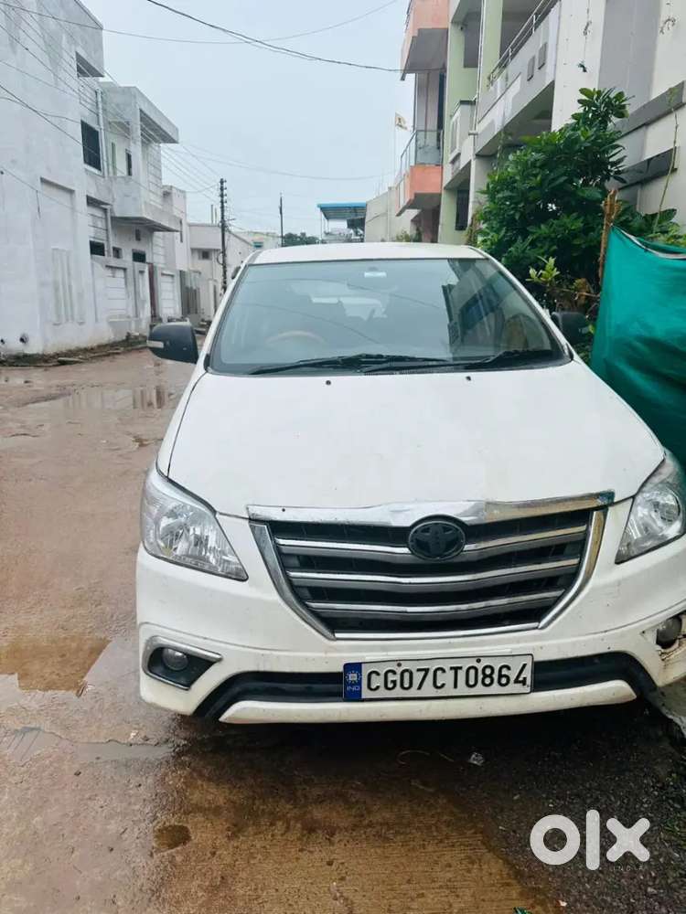 Toyota Innova Diesel 7 Str 2016