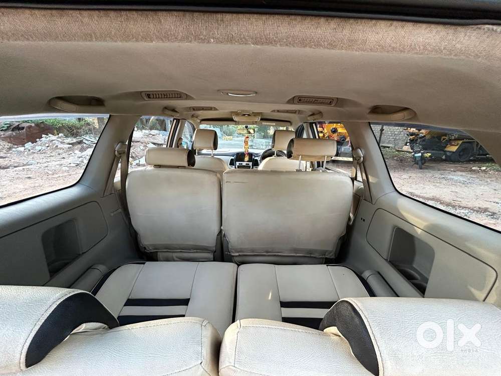 Toyota Innova 2.5 V 7 Str, 2010, Diesel
