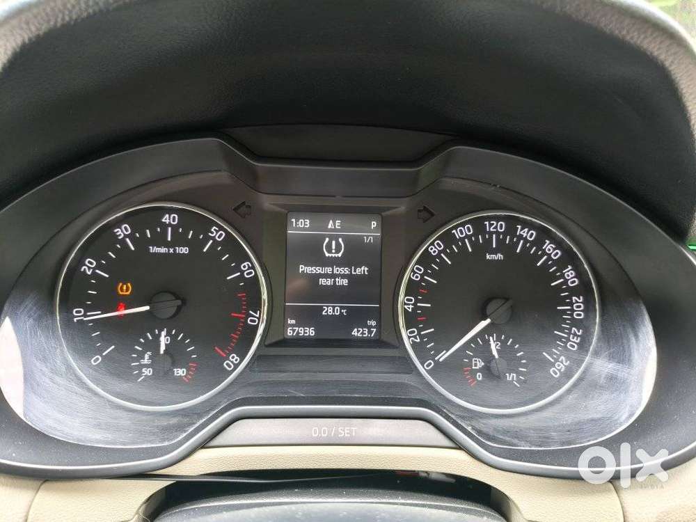 Skoda Octavia 2013-2017 Style Plus 1.8 Tsi At, 2016, Petrol
