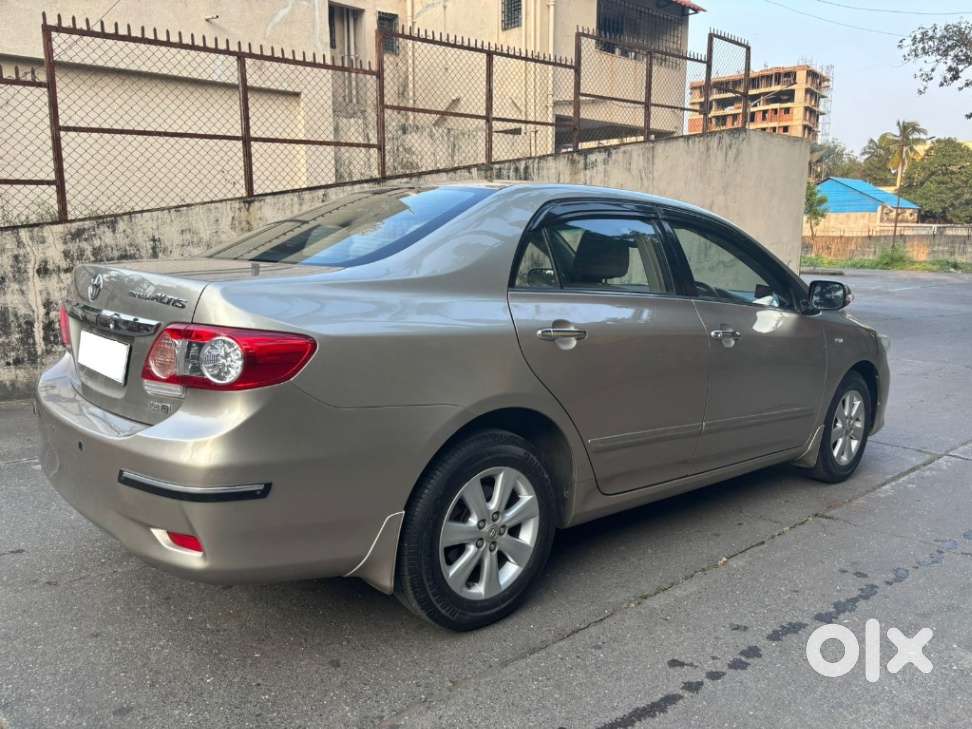Toyota Corolla Altis G, 2012, Petrol