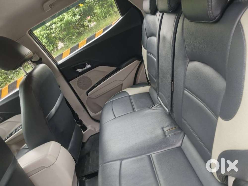 Mahindra Xuv300 W8 Diesel, 2020, Diesel
