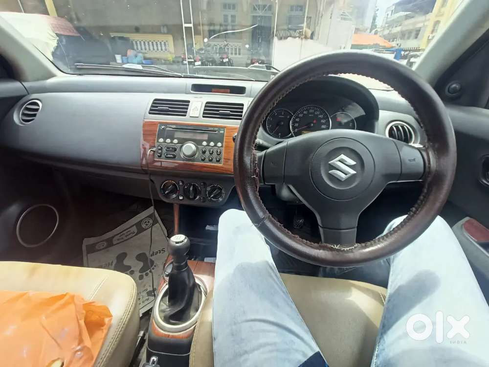 Maruti Suzuki Swift Dzire Vdi 2011