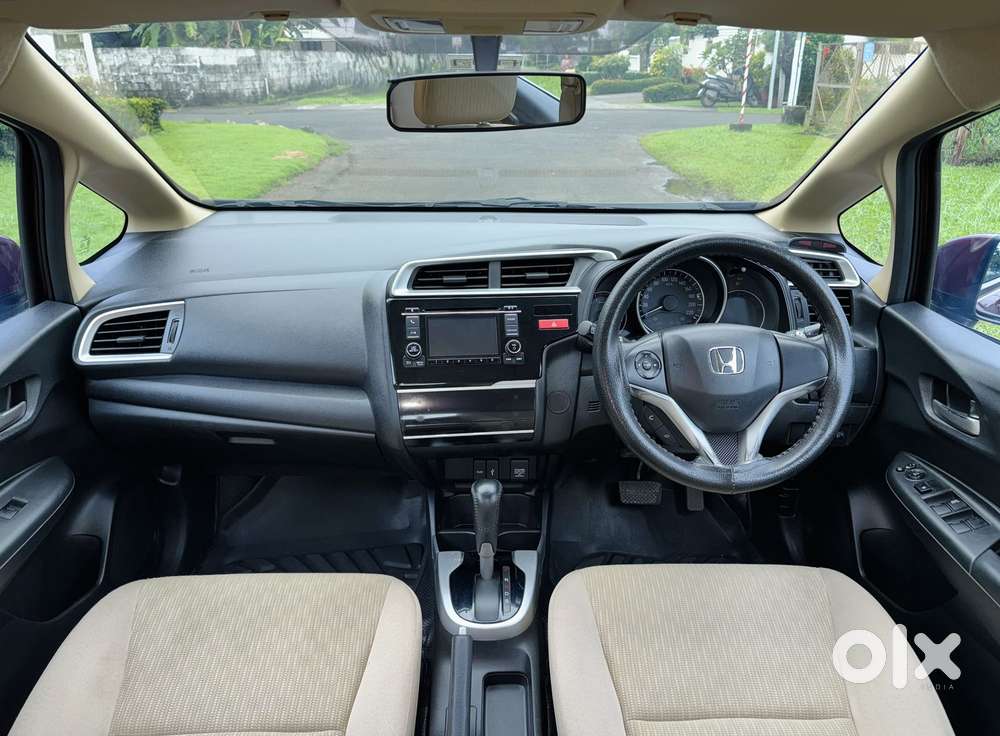 Honda Jazz V Cvt, 2015, Petrol