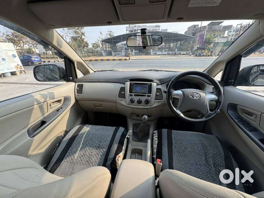 Toyota Innova 2.5 G (diesel) 8 Seater, 2014, Diesel