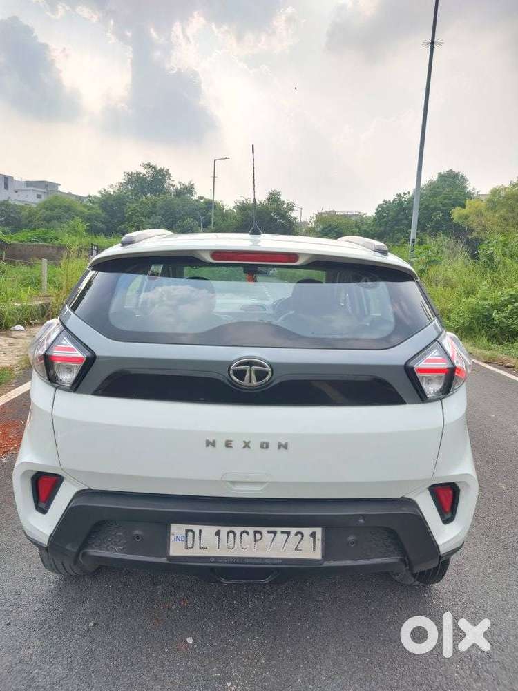 Tata Nexon 1.5 Revotorq Xm (s), 2021, Diesel