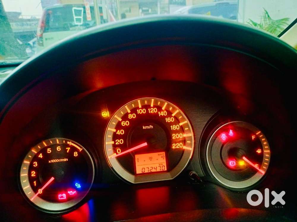 Honda City 2014-2015 V Mt, 2011, Petrol