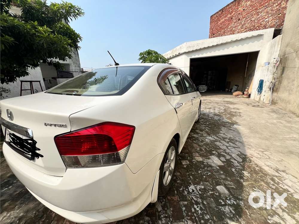Honda City Petrol Manual 2011