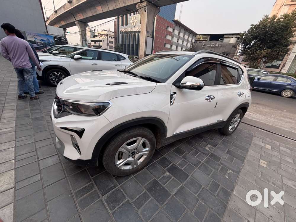 Kia Sonet Petrol 2022