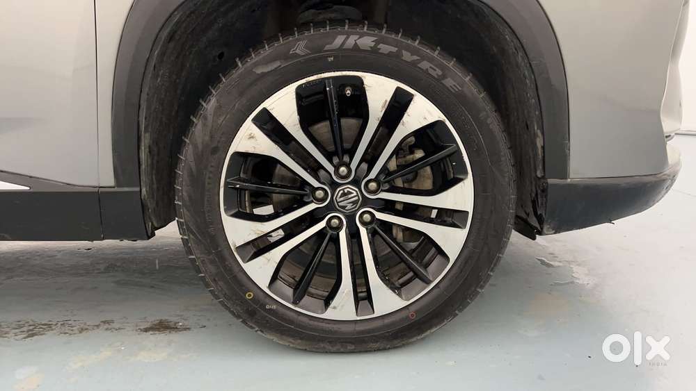 Mg Hector Plus Sharp Hybrid 1.5 Mt, 2021, Petrol