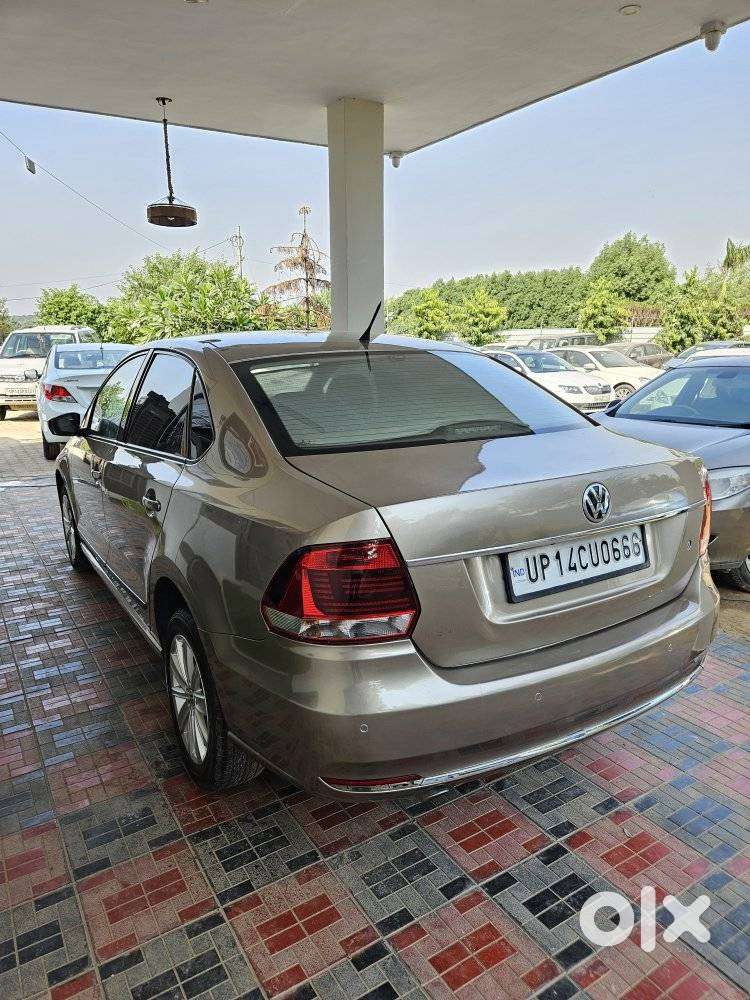 Volkswagen Vento 1.2 Tsi Highline At, 2016, Petrol