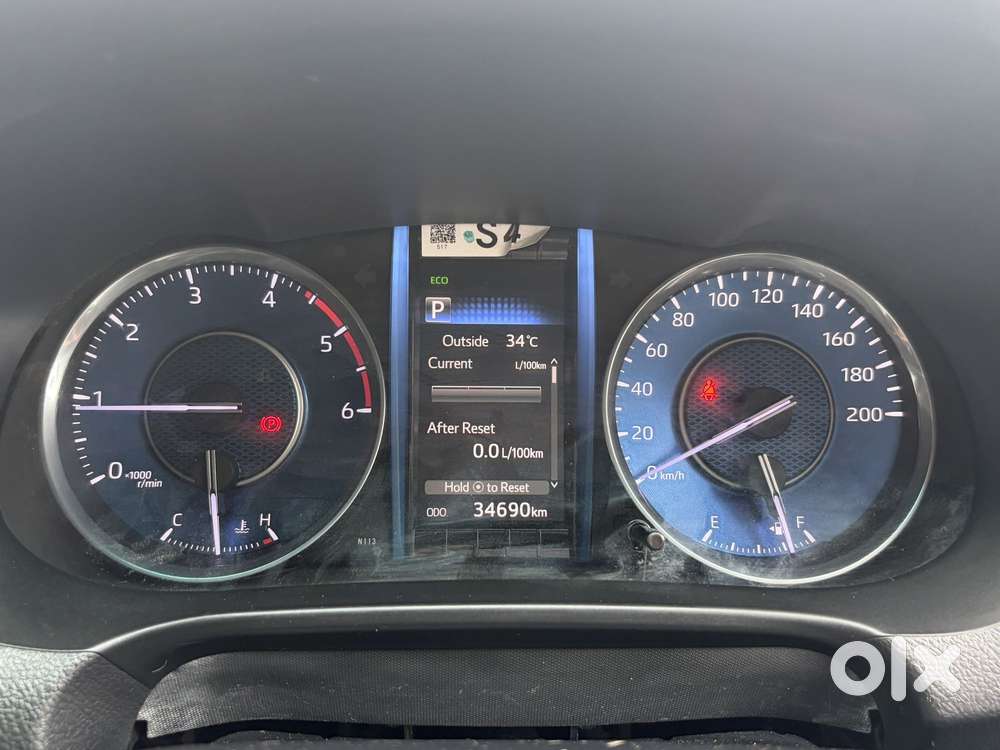 Toyota Fortuner 4x2 At 2.8 Diesel, 2021, Diesel